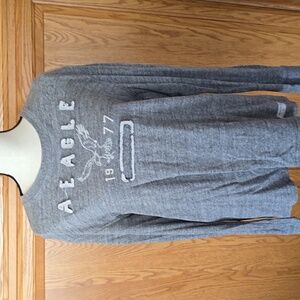 American Eagle long sleeve Tshirt